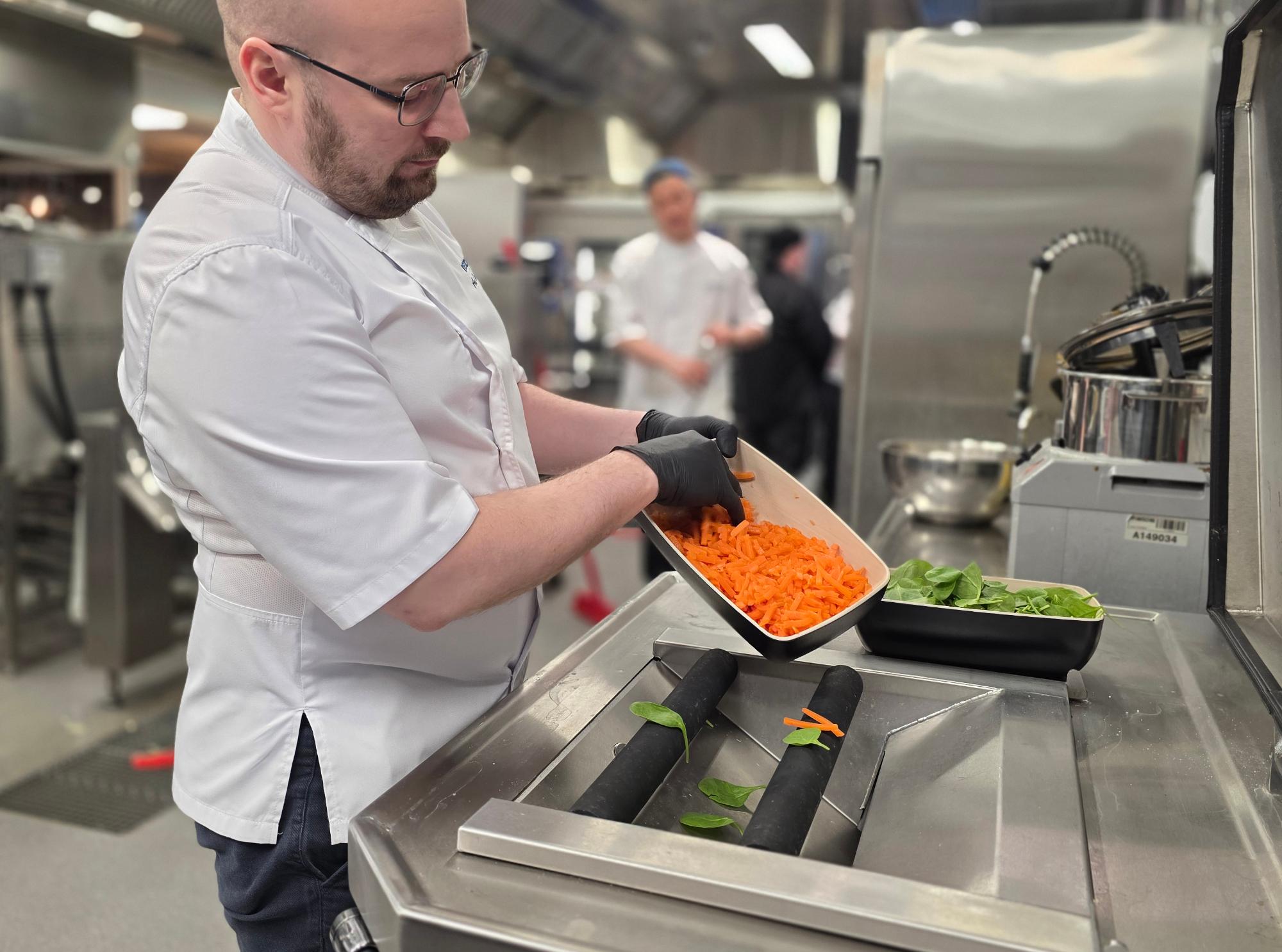 Anssi Kaikkonen Food waste management professional kitchens Rendisk